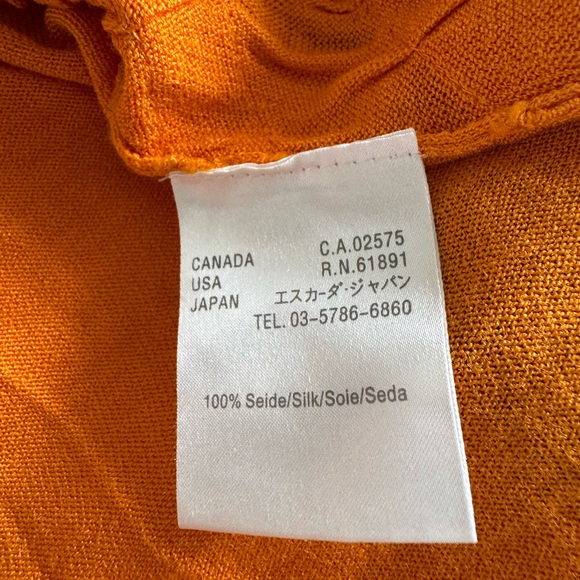 Escada Top, S, Tangerine, Deep V, Cap Sleeves Like New Condition - Picture 9 of 9